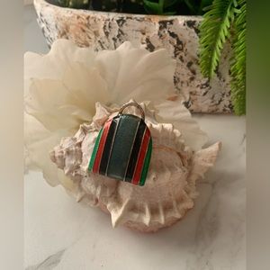 Vintage Green/Red Bag brooch.